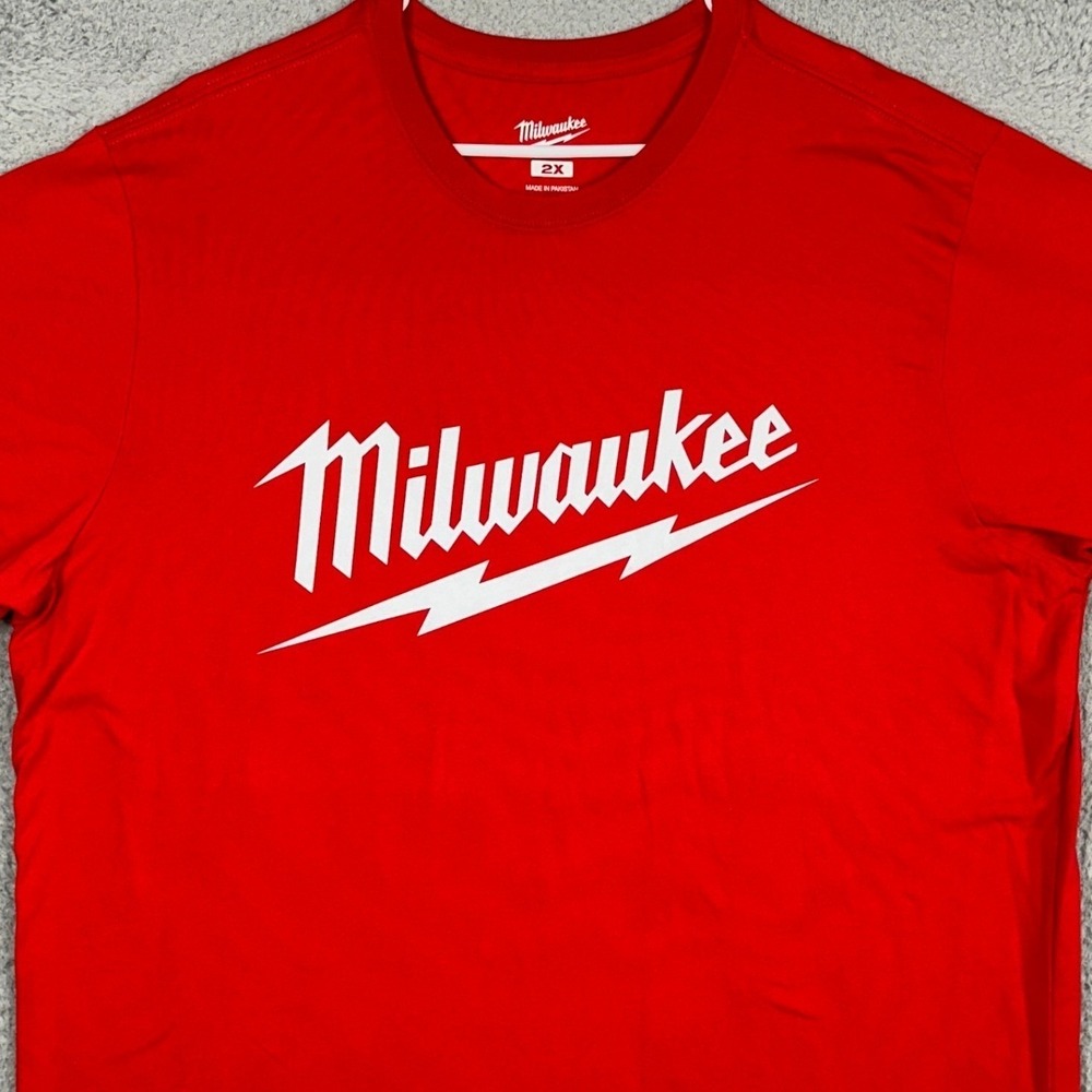 Milwaukee T-Shirt Mens 2X Big Tall Red Casual Workwear Graphic Tee Short Sleeve